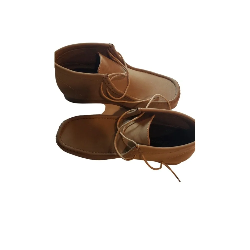 Amali Jason2 Tan Chukka High Top‎ Boot Size 9 EUC Preppy Trendy Designer
